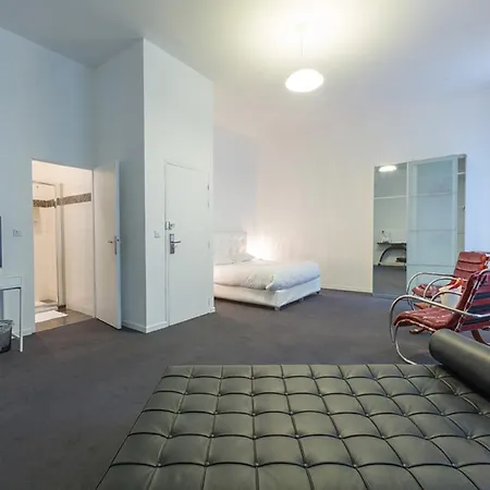 Hotel Music 3*