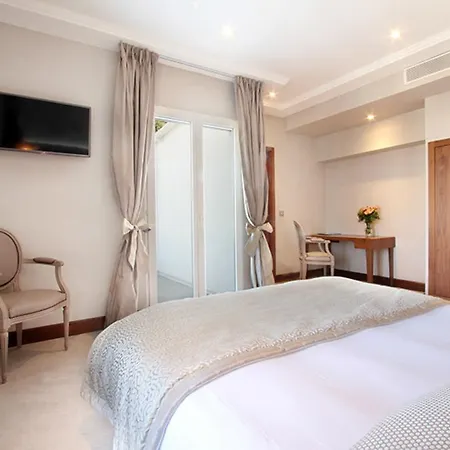 Hotel Le Rhul