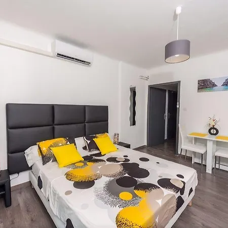 Le Royal Aparthotel