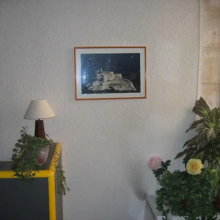 Meublee Services Aparthotel *