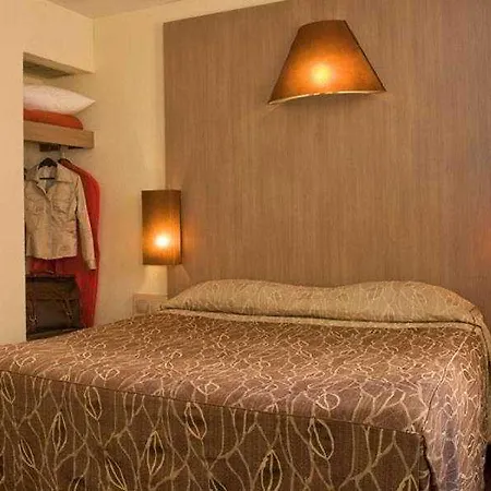 Carre Vieux Port Hotel 3*