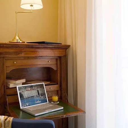 Grand Beauvau Vieux Port - Mgallery 4* Marseille