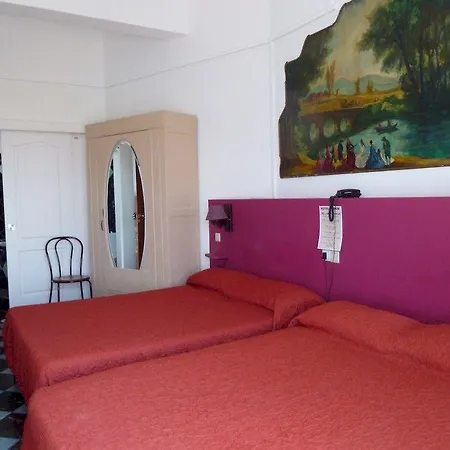 Peron Hotel