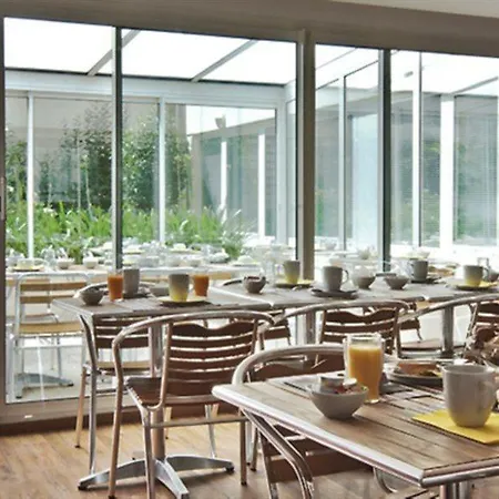 Adagio Access Prado Perier 3* Marseille