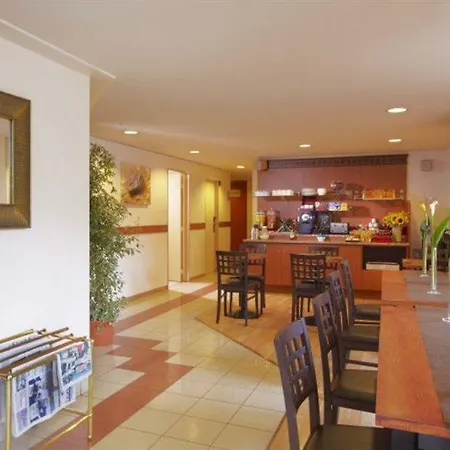 Citadines Prado Chanot Apart-hotel 3*