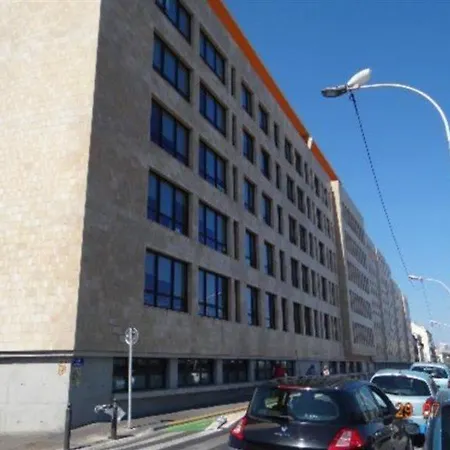 Adagio Access Saint Charles Aparthotel