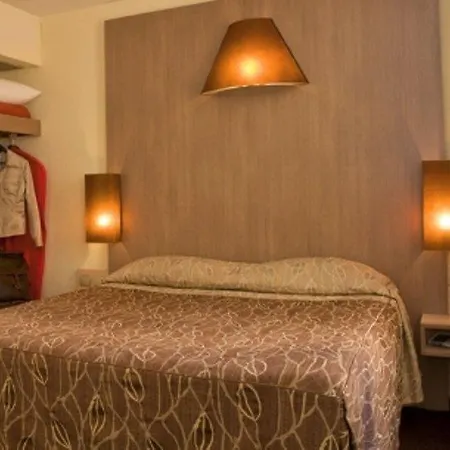 Carre Vieux Port Hotel