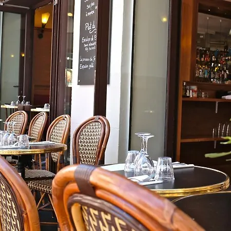 Hotel Saint Louis - Vieux Port 3*