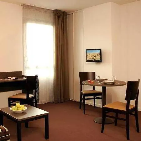 Aparthotel Adagio Access Saint Charles