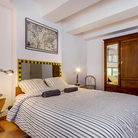 L'amiral - 103m² Vieux Port Marseille