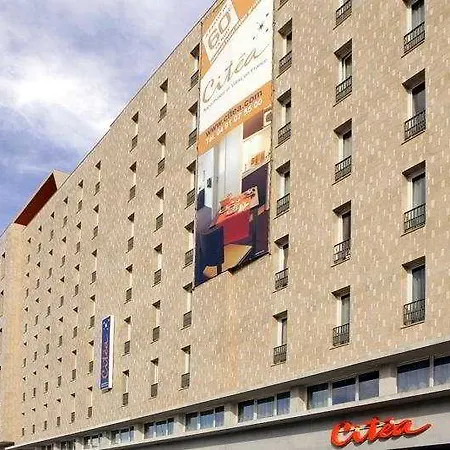 Aparthotel Adagio Access Saint Charles Marseille