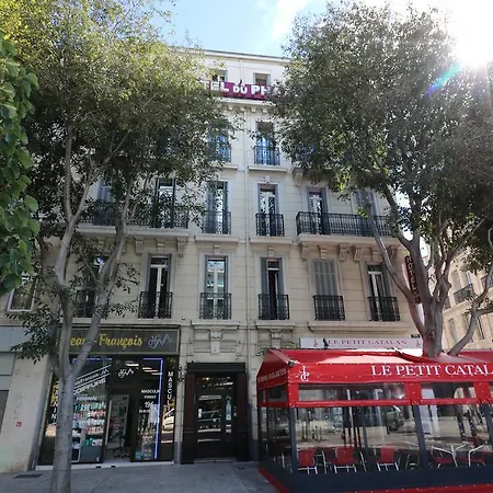 Otel Du Pharo 2*