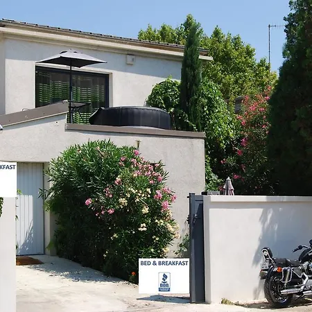 Bed & Breakfast Pied A Terre En 3*