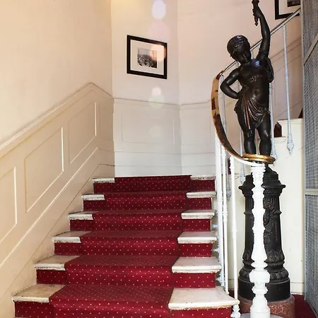 Hotel New Le Quai - Vieux Port 4*
