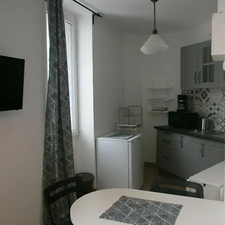 Le Studio Du Petit Palais Longchamp Marseille