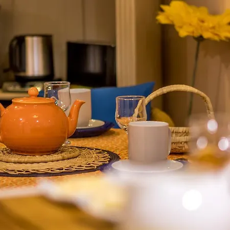 Les De Jeannette Couette-café 2*