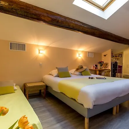 Les Chambres De Jeannette 2*