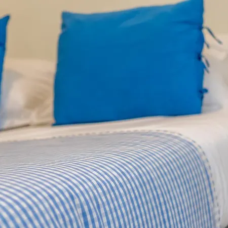 Les Chambres De Jeannette Bed and Breakfast