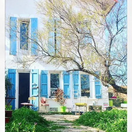 Le Volet Bleu Guest house Marseille