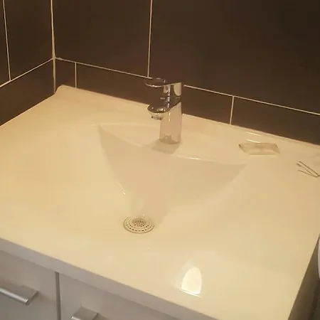Paradis - Centre Prefecture Hotel 2*