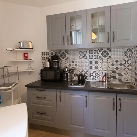 Le Studio Du Petit Palais Longchamp Apartment *