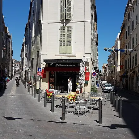 Les Marches De St Charles - 100m2 *