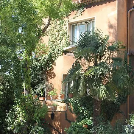 Monticelli 3* Marseille