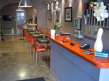 Otel L'eau Des Collines 2*
