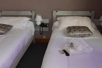 Hotel L'Eau Des Collines Hotel 2*