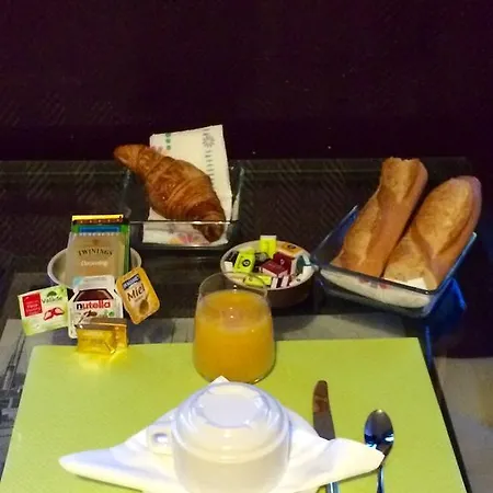 Lutia Hotel