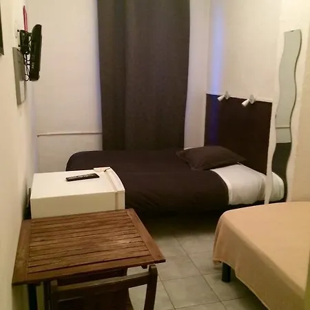 Hotel Lutia 2*