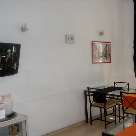 Lutia Hotel Marsella