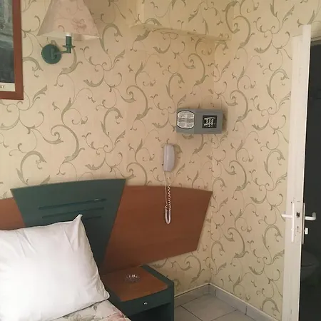 Hotel Relax