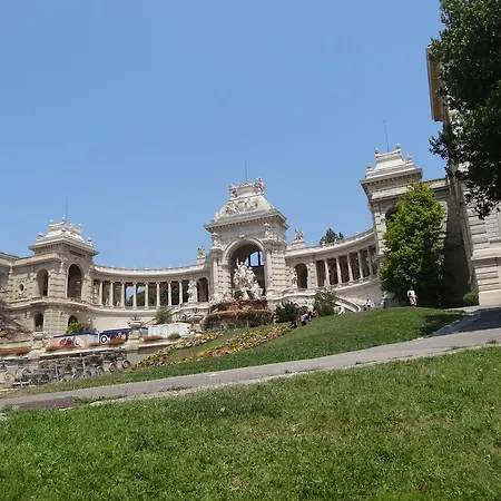 Le Studio Du Petit Palais Longchamp * Marseille