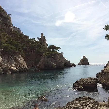 Services Calypso Calanques Hotel
