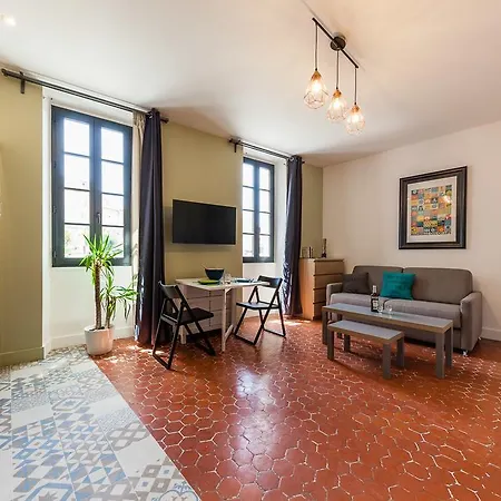 Chez Nous - 7 Sur Le Vieux Port Apartment *