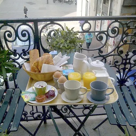 Amista - Ancien Saint Louis - Vieux Port Hotel 3*