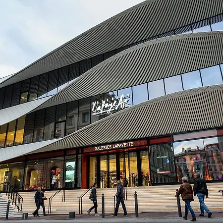 Ibis Styles Vieux Port Hotel