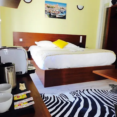 Massilia 3* Marsella