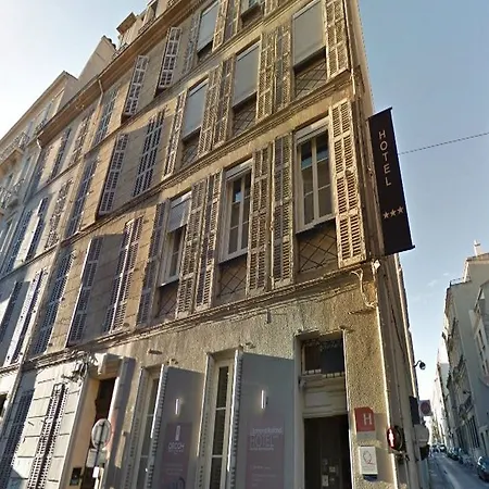 Hotel Edmond Rostand 3*