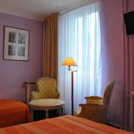 Moderne Hotel 2*