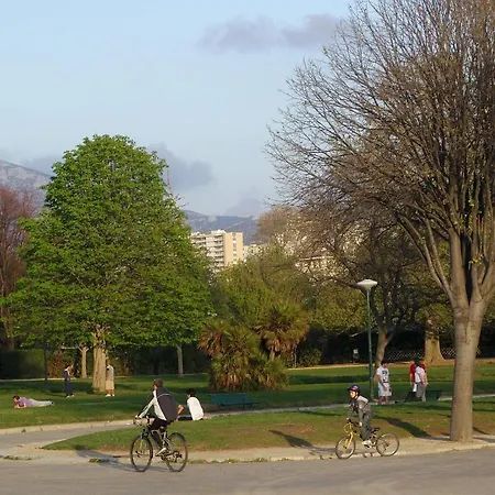 Les De Jeannette Marseille