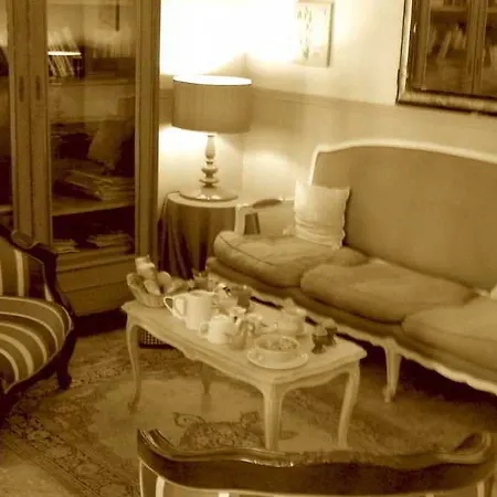 Hotel Saint Louis - Vieux Port Marseilles