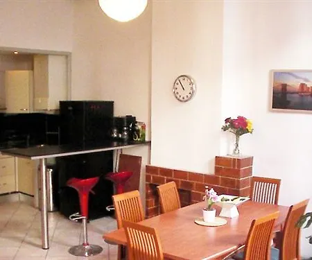Vieux-port 5*