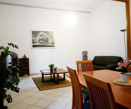 Vieux-port Hotel 5*
