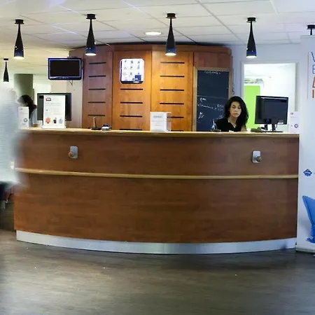 Ibis Budget Vieux Port Hotel