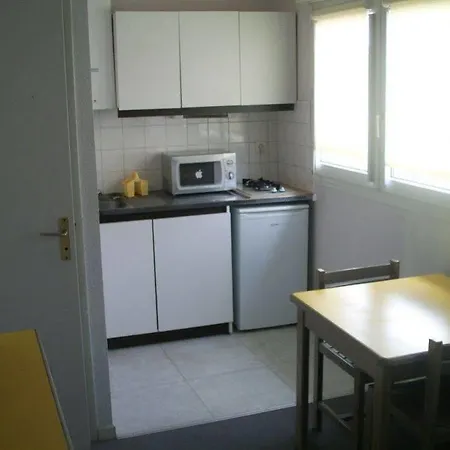 Aparthotel Meublee Services *