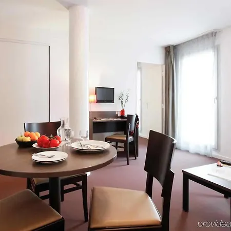 Adagio Access Saint Charles Aparthotel 3*