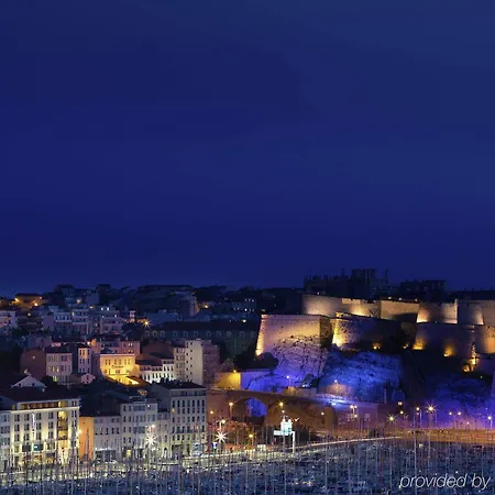 Adagio Vieux Port 4*