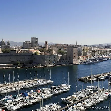 Adagio Vieux Port Aparthotel